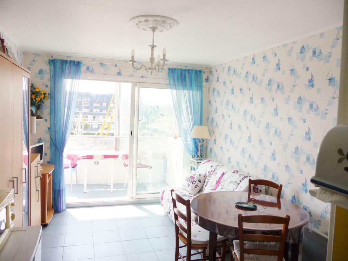 Cap Horn Ensoleille Face Port Apartment Courseulles-sur-Mer Exterior photo